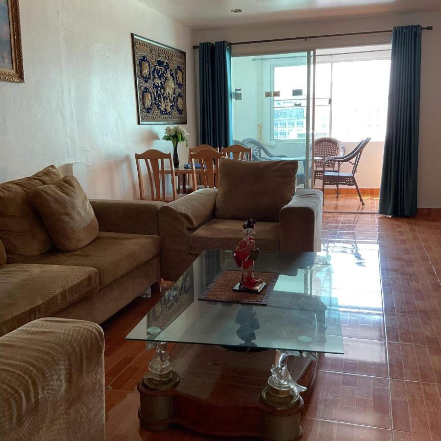 Zappa Guesthouse Pattaya Eksteriør billede