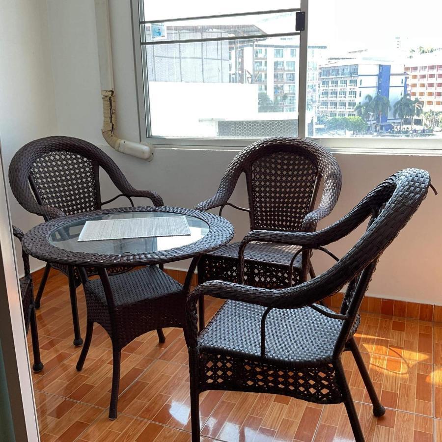 Zappa Guesthouse Pattaya Eksteriør billede