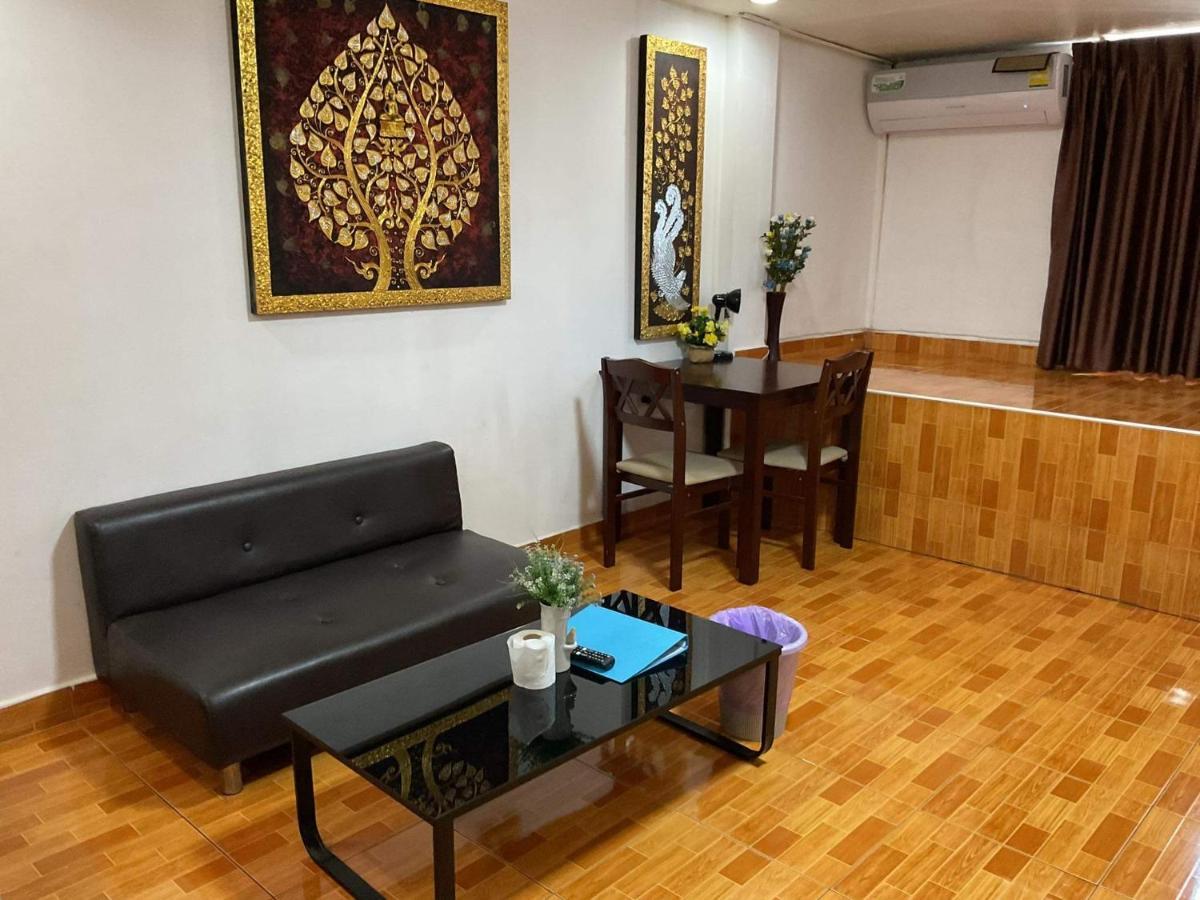 Zappa Guesthouse Pattaya Eksteriør billede